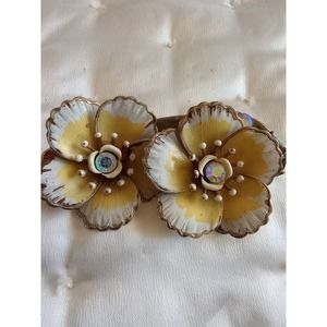 Vintage Flower Enamel Broach